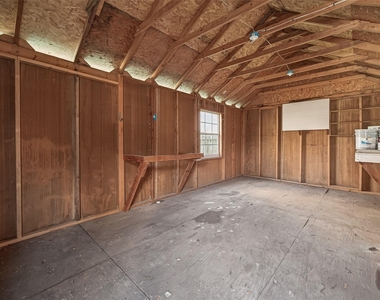 515 Ogilvie Street - Photo Thumbnail 19