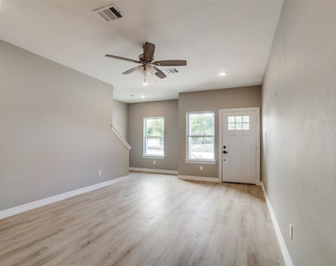 5262 Ella Boulevard - Photo Thumbnail 2