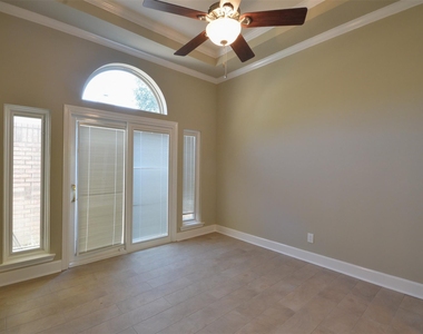 4510 Elmstone Court - Photo Thumbnail 6