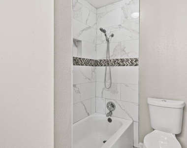 20031 Woodhall Lane - Photo Thumbnail 16