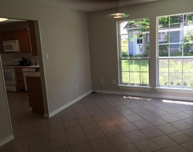 2530 Windswept Drive - Photo Thumbnail 3