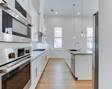 8736 Oak Kolbe Lane - Photo Thumbnail 14