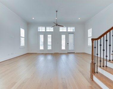 8736 Oak Kolbe Lane - Photo Thumbnail 5