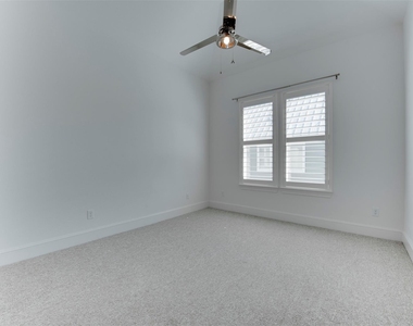 8736 Oak Kolbe Lane - Photo Thumbnail 34