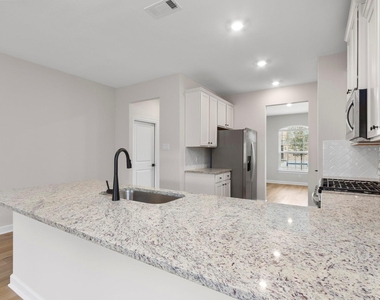 1126 Campside Drive - Photo Thumbnail 6