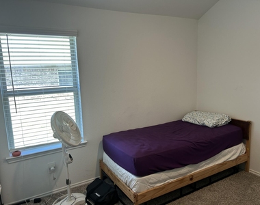 3305 Cold Swan Court - Photo Thumbnail 15