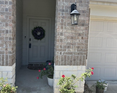 3305 Cold Swan Court - Photo Thumbnail 1