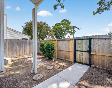 6401 Deihl Road - Photo Thumbnail 22
