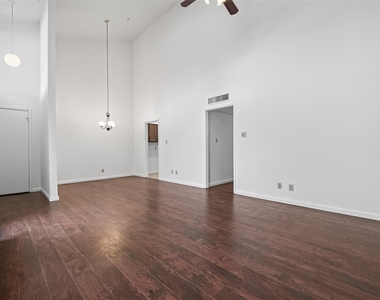 6401 Deihl Road - Photo Thumbnail 6
