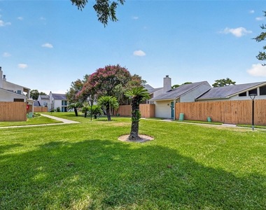 6401 Deihl Road - Photo Thumbnail 33