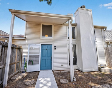 6401 Deihl Road - Photo Thumbnail 21