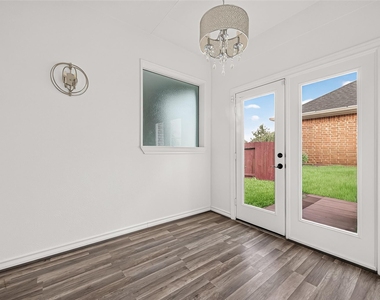 3831 Lakeridge Canyon Drive - Photo Thumbnail 21
