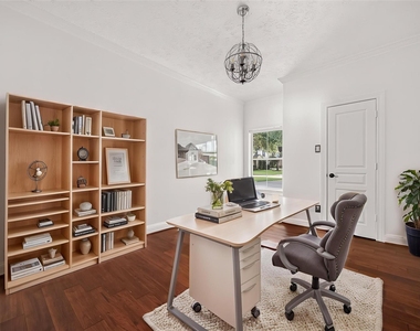3831 Lakeridge Canyon Drive - Photo Thumbnail 32