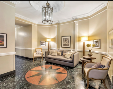 Madison Avenue - Photo Thumbnail 6