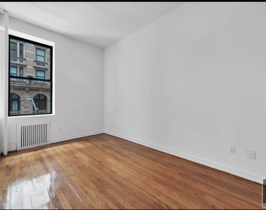 Madison Avenue - Photo Thumbnail 3