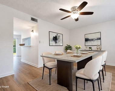 11002 Hammerly Boulevard - Photo Thumbnail 2