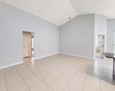 9630 Baton Rouge Lane - Photo Thumbnail 4