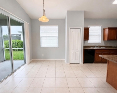 9630 Baton Rouge Lane - Photo Thumbnail 11