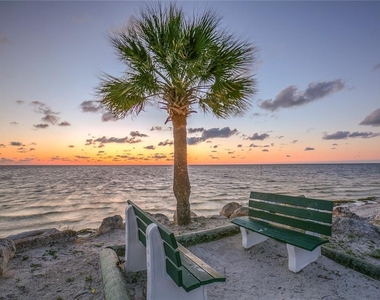 4751 W Marine Parkway - Photo Thumbnail 31