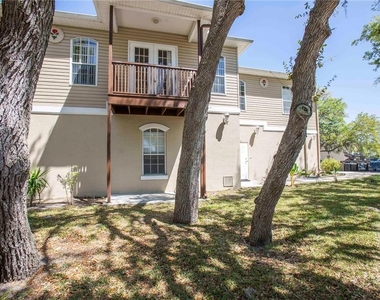 4751 W Marine Parkway - Photo Thumbnail 2