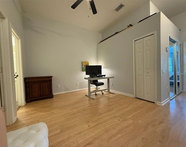 6235 Goethe Street - Photo Thumbnail 17