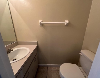 100 E Baywood Square - Photo Thumbnail 7