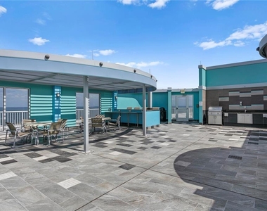 1 Beach Drive Se - Photo Thumbnail 37