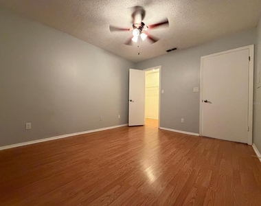 8643 Mallard Reserve Drive - Photo Thumbnail 8