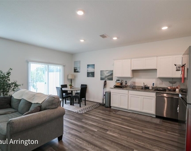 6371 Kay Morgan Lane - Photo Thumbnail 6
