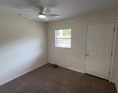 4734 20th Street - Photo Thumbnail 22