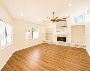 1915 W Orient Street - Photo Thumbnail 9