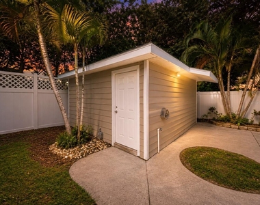 1915 W Orient Street - Photo Thumbnail 21