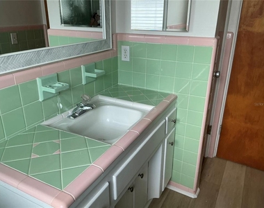 7360 111th Street - Photo Thumbnail 21