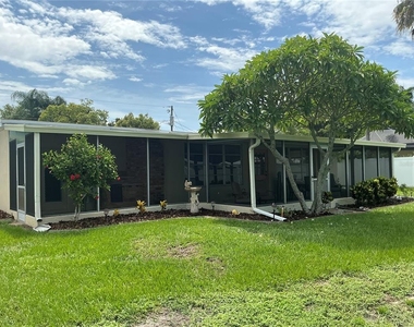 7360 111th Street - Photo Thumbnail 29