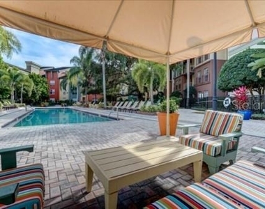 520 S Armenia Avenue - Photo Thumbnail 8
