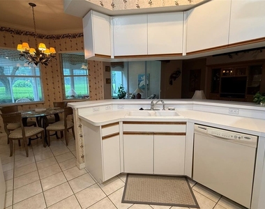 5107 Pinnacle Drive - Photo Thumbnail 10