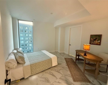 777 3rd Avenue N - Photo Thumbnail 7