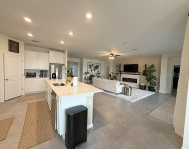 10652 Bridgegate Heights Loop - Photo Thumbnail 7