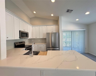 23741 Coral Ridge Lane - Photo Thumbnail 4