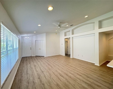 23741 Coral Ridge Lane - Photo Thumbnail 3