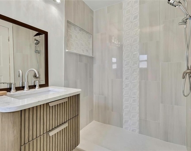 8424 Stillbrook Avenue - Photo Thumbnail 23