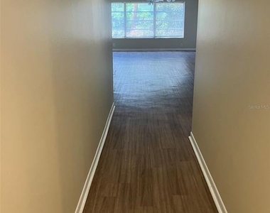 5521 80th Street N - Photo Thumbnail 2