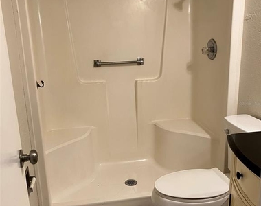 5521 80th Street N - Photo Thumbnail 16