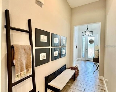 4035 Maurice Avenue - Photo Thumbnail 5