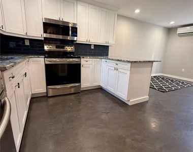3528 5th Avenue N - Photo Thumbnail 10