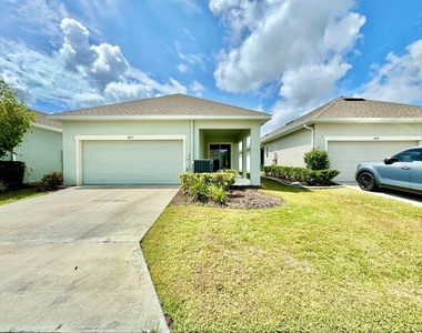 827 Winterside Drive - Photo Thumbnail 27