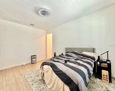 827 Winterside Drive - Photo Thumbnail 22