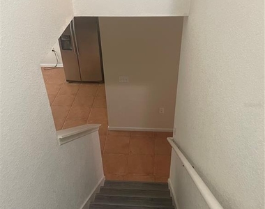 6233 Ashbury Palms Drive - Photo Thumbnail 11