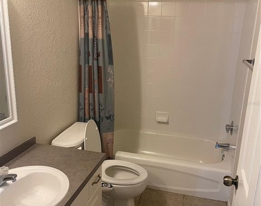 6233 Ashbury Palms Drive - Photo Thumbnail 8