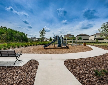 8327 Crescent Oaks Drive - Photo Thumbnail 53